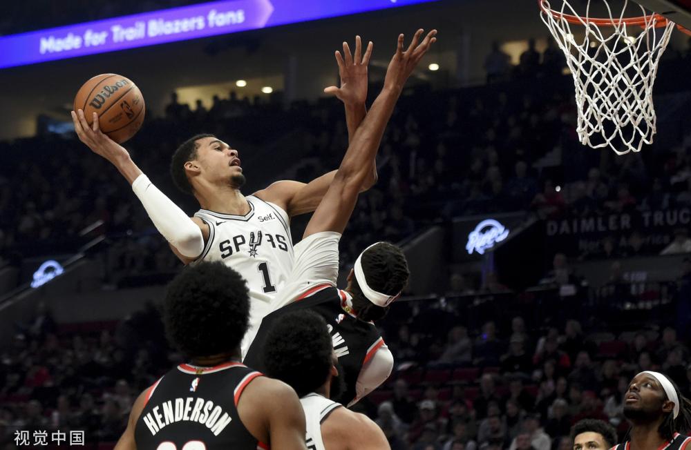 球员同样是 球员同样是